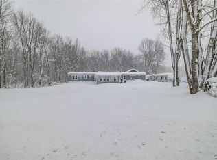 178 Winks Rd, Central Square, NY 13036