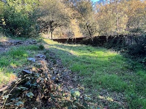 (undisclosed Address)