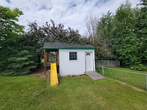 5th image of 1402 Horseshoe Bay Est
