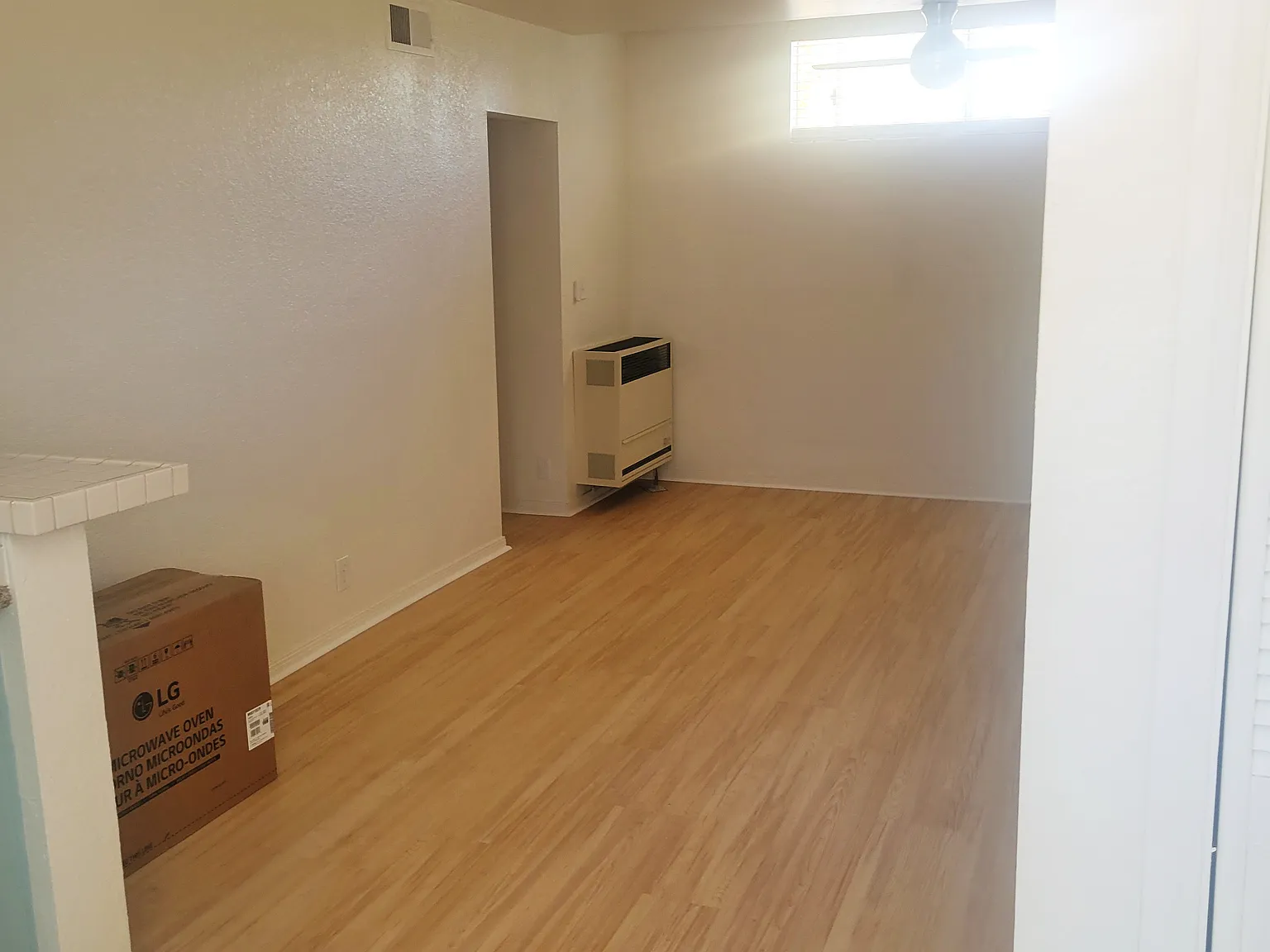 1 bed, 800 sqft, $2,350 — Photo 3