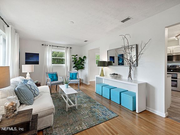 5th image of 931 JORICK Court E