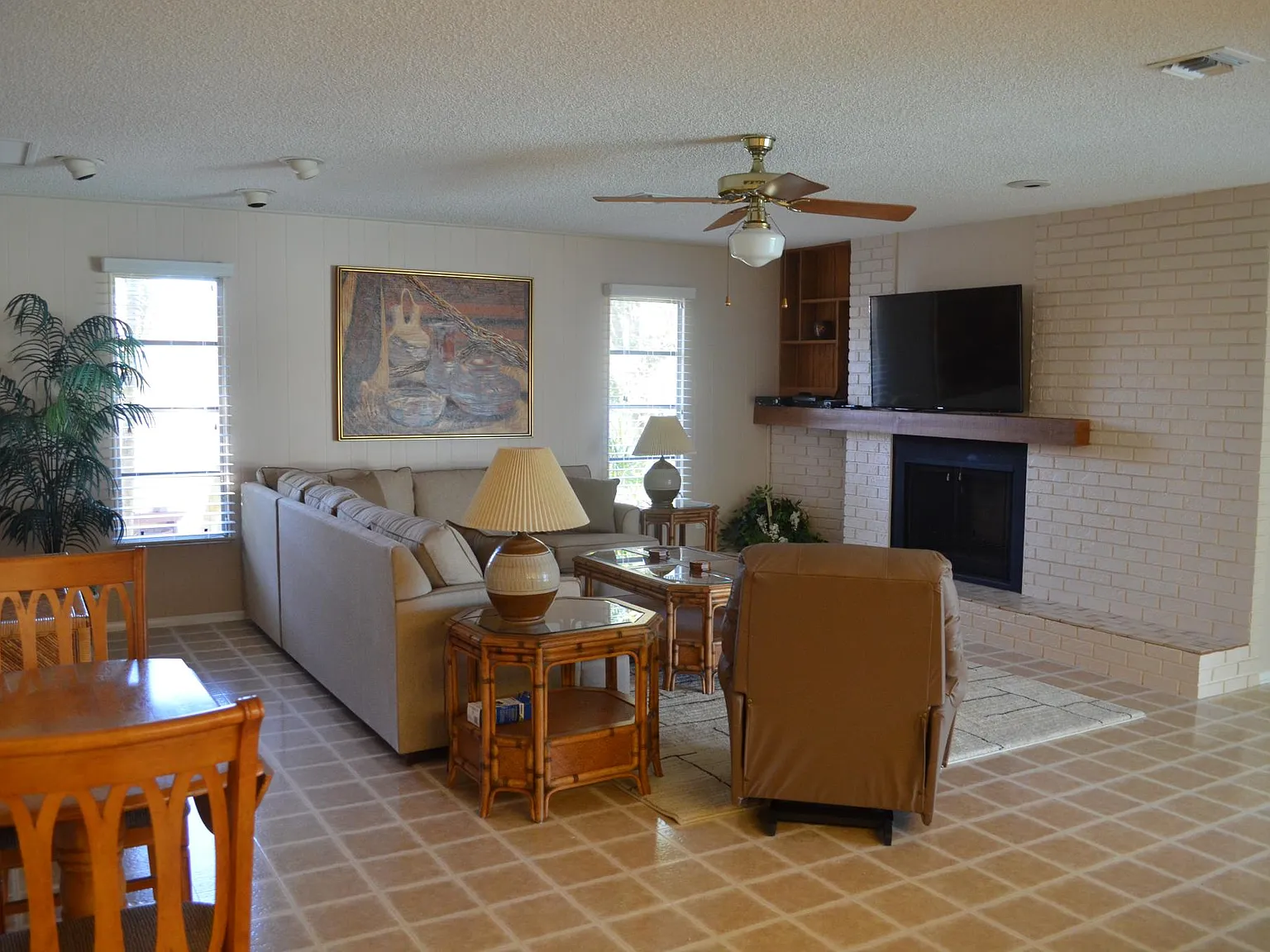 2612 Parisian Ct — Photo 3