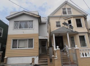 7821 87th Rd, Woodhaven, NY 11421