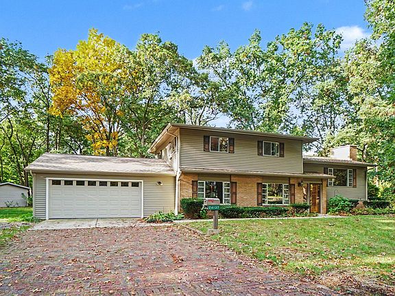 2nd image of 26137 Diana Dr