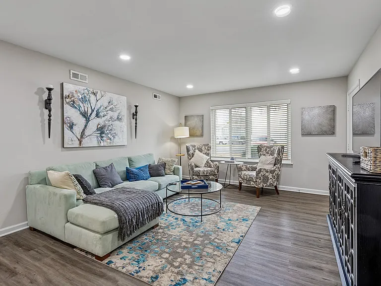 ReNew Newport News — Photo 4