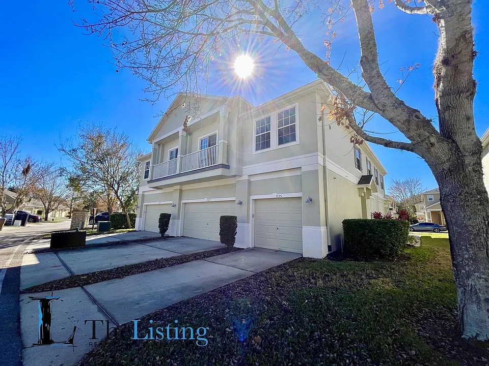7125 Red Lantern Dr