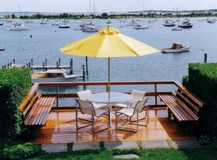 35 Dunham Rd, Edgartown, MA 02539