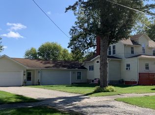 811 NE 3rd Ave, Galva, IL 61434