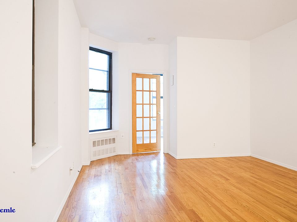 1st image of 204 E 84th St #3RR