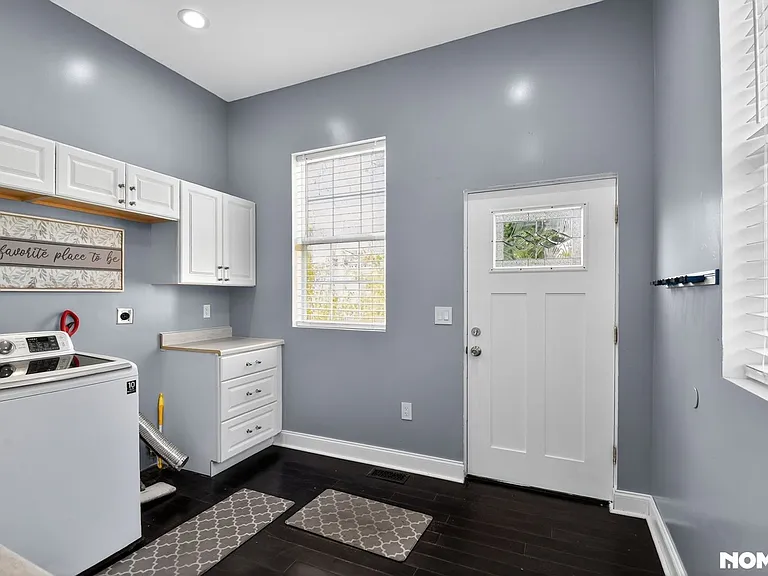 118 S Fulton Ave — Photo 12