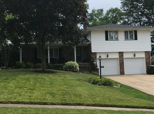 599 Forestridge Dr, Youngstown, OH