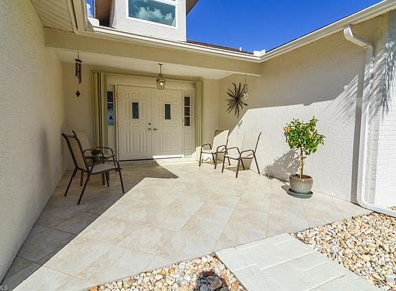 2nd image of 3289 Sabal Springs Blvd