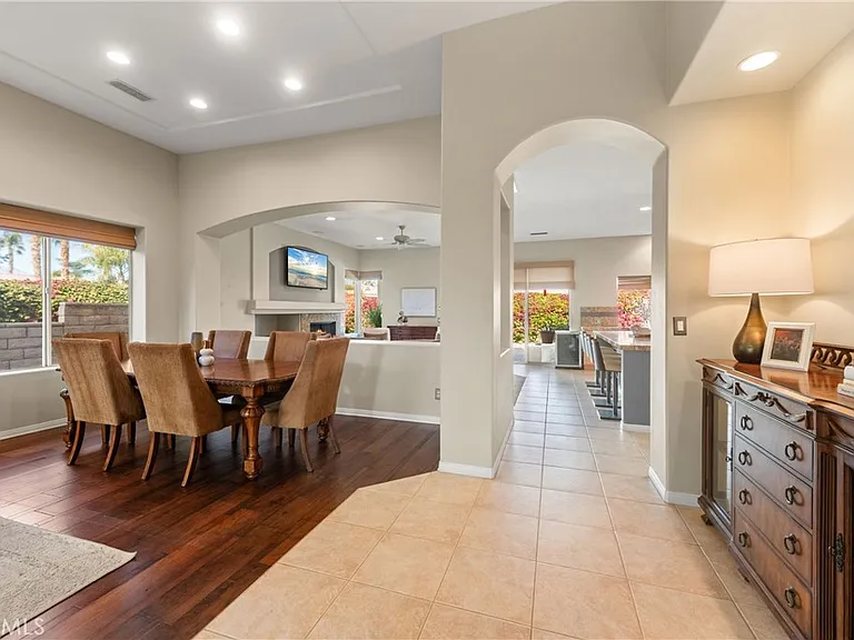 70 Rocio Ct — Photo 11