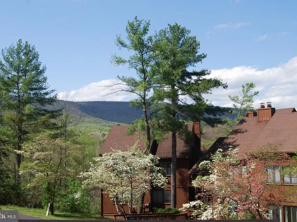 141 The Hill Rd #25A, Basye, VA 22810
