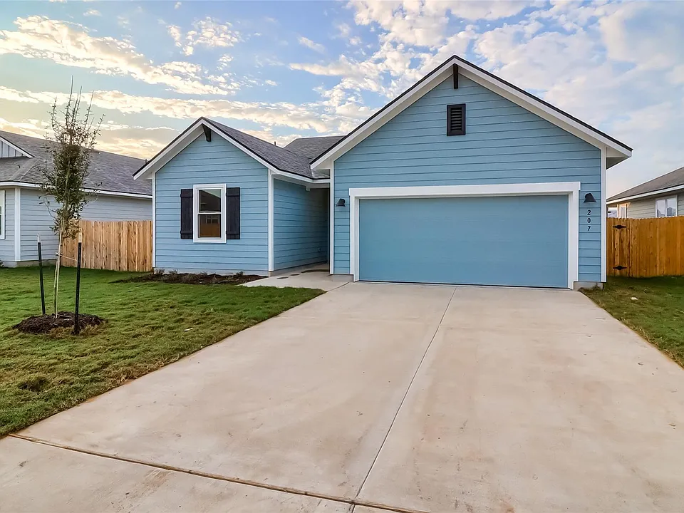 207 Watercourse Way