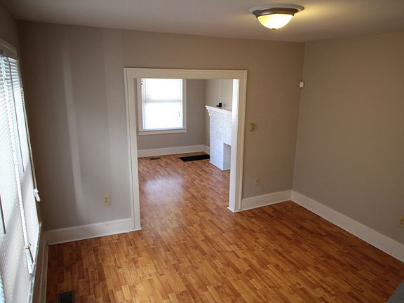 4th image of 1461-1463 N Grant Ave