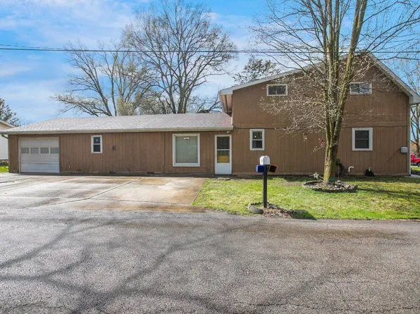 317 E Goshen Rd, Osceola, IN 46561