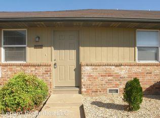 1823 N Deffer Dr, Nixa, MO 65714