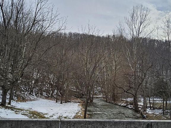 3rd image of 1395 Sunset River Rd
