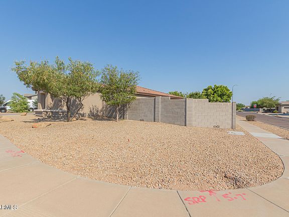 3rd image of 5333 W SUNLAND Avenue