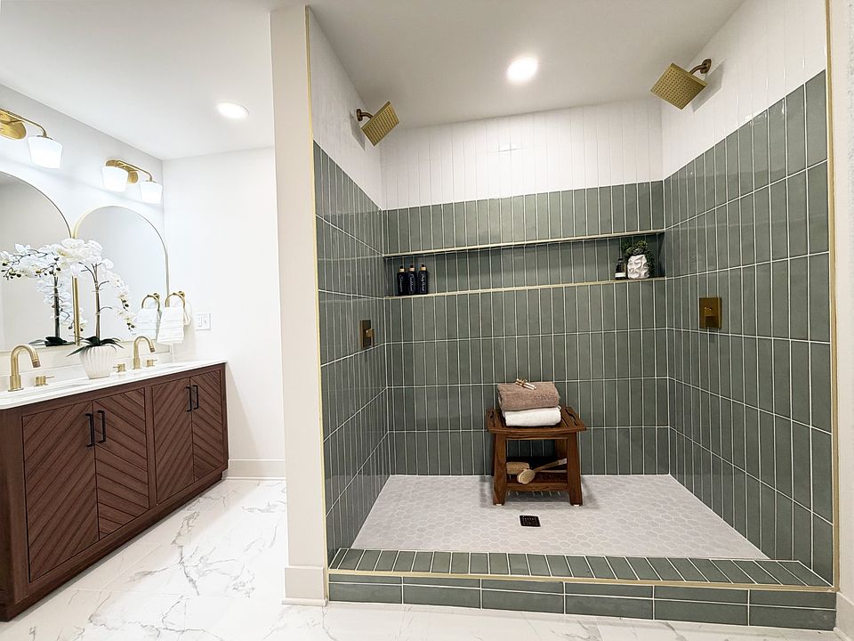 1st image of 448 Walton Ferry Rd