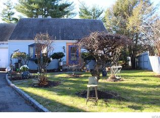 15 Hendrick Ln, Tarrytown, NY 10591