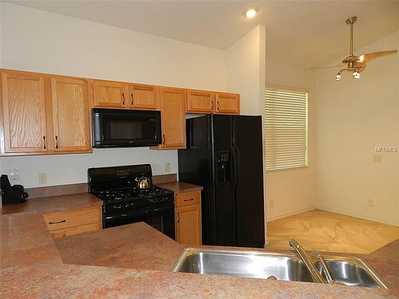 3rd image of 159 Crepe Myrtle Dr