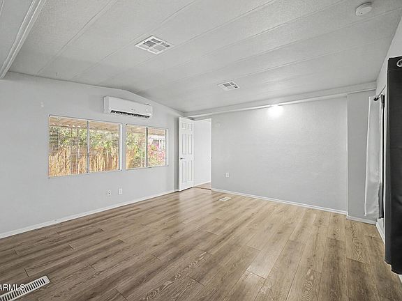 3rd image of 10401 N CAVE CREEK Road #134