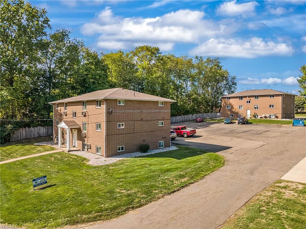 2 bed, 900 sqft, $850 — Photo 3