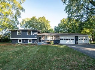 7216 Cricklewood Cir, Indianapolis, IN