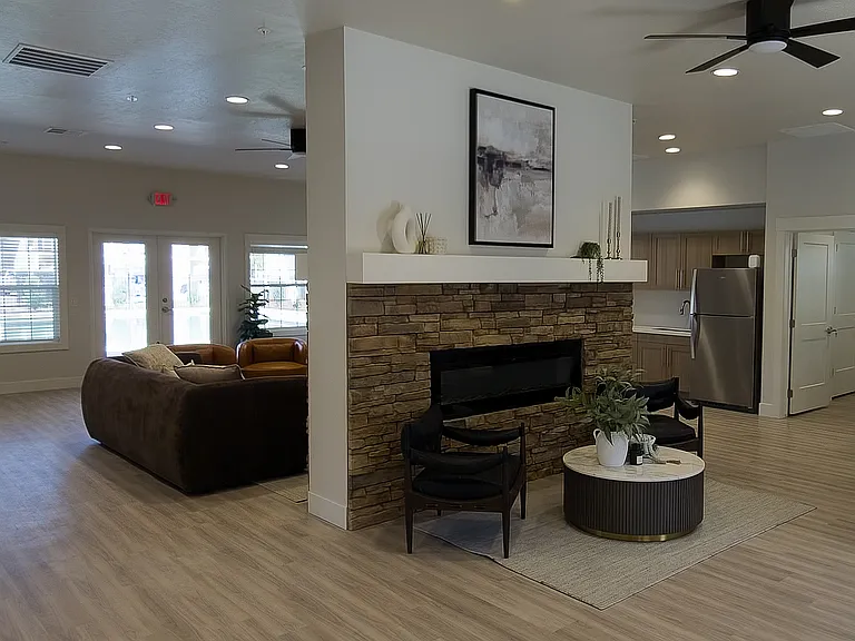 The Hawthorne Luxury Apartments Caldwell Clubhouse & Lounge