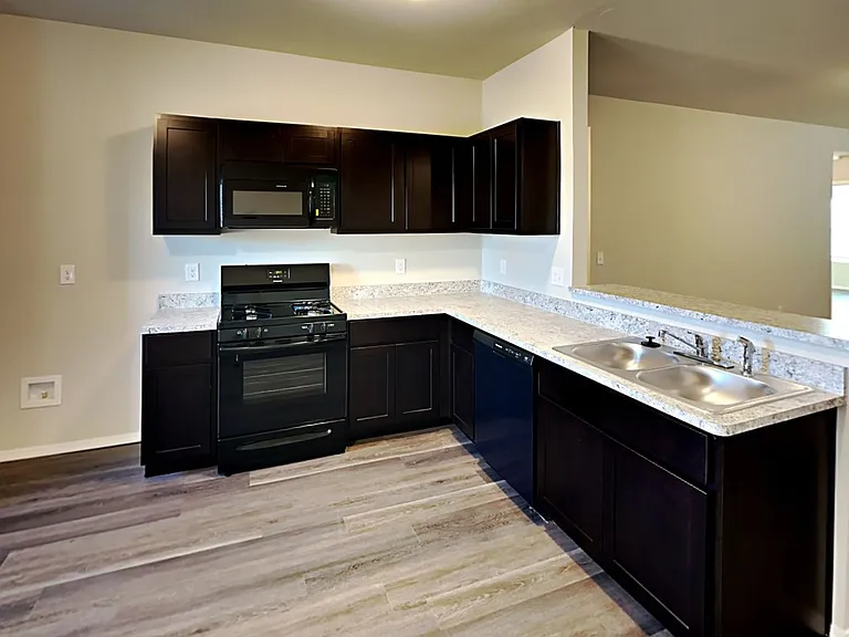 408 Fox Burrow Ln — Photo 6