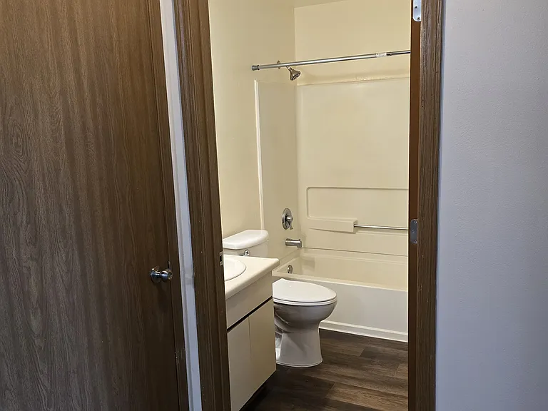 1020 Riverbend Dr #212 — Photo 7