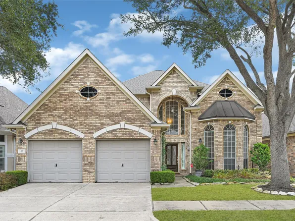 35 Parkway Pl, Jersey Village, TX 77040