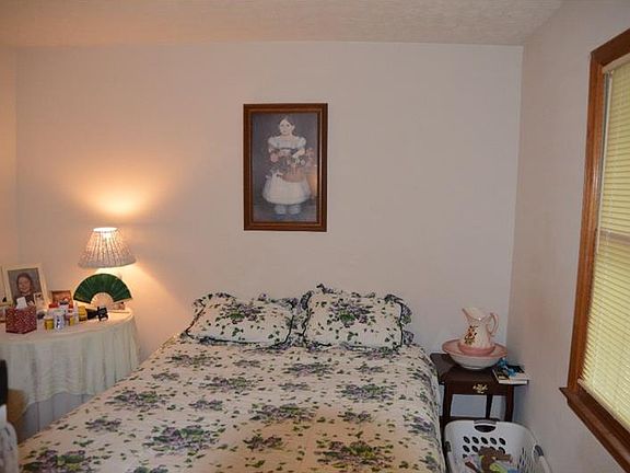 3rd image of 1517 Betts Creek Dr