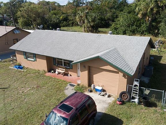 5th image of 15837 Adobe Dr