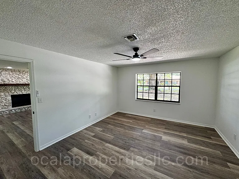 3380 NE 44th Pl — Photo 13