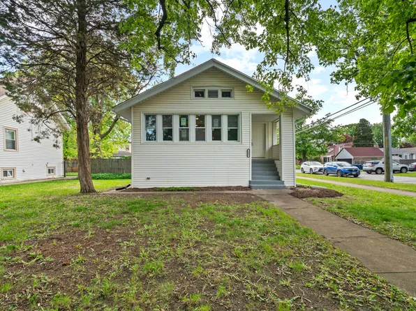 1400 S 17th Ave, Maywood, IL 60153