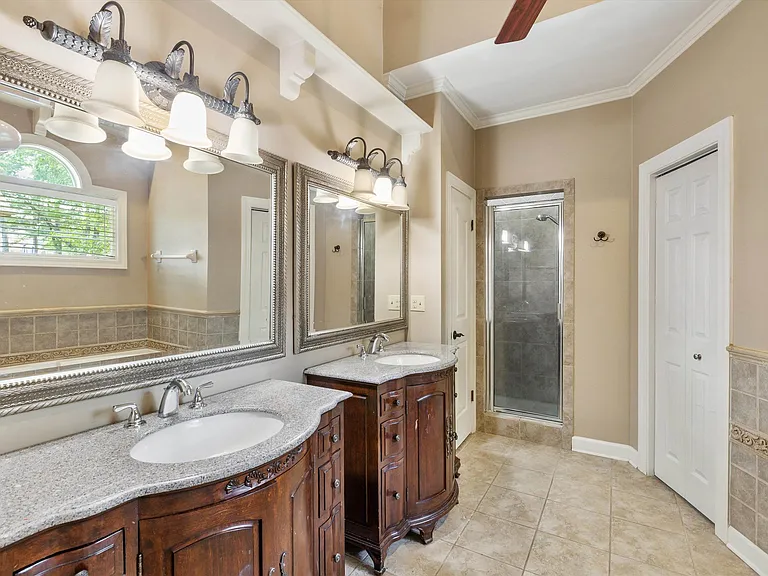 51 Summer Grove Rd — Photo 17