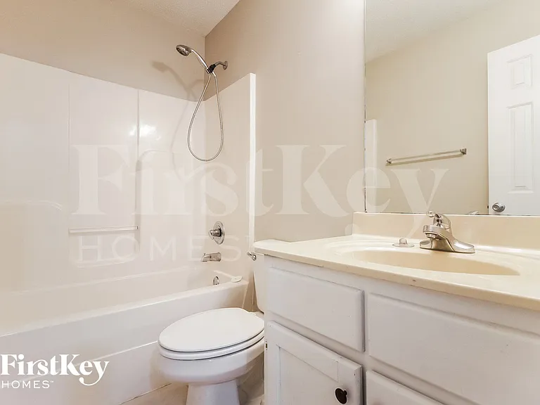 4596 Fontaine Pl — Photo 13