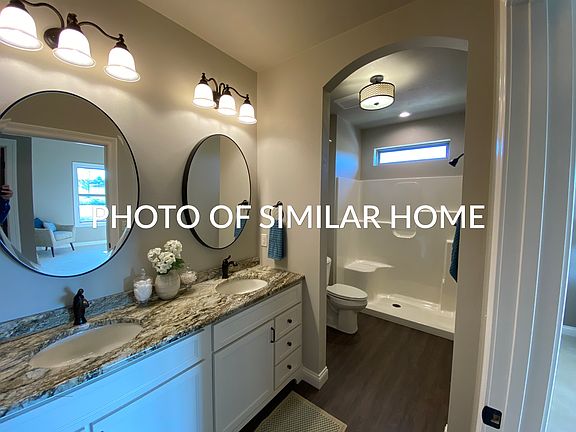 The Prairie Willow - Bathroom