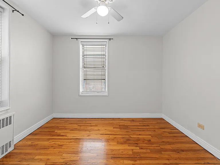 6730 Clyde St #5B — Photo 22