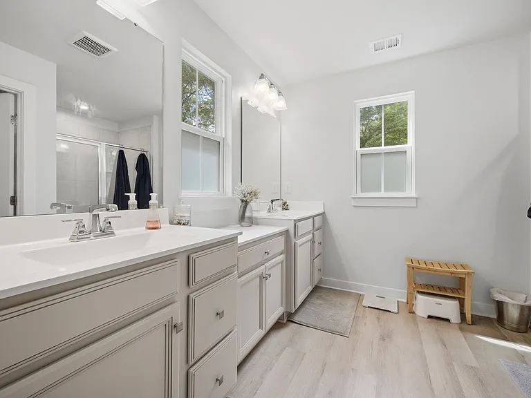 1741 Watershed Ct — Photo 25