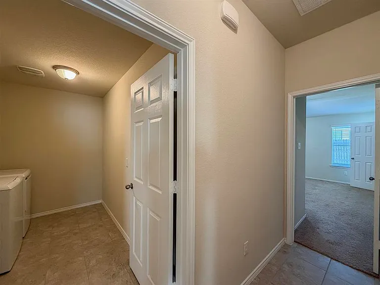 6328 Dorothy Muree Dr — Photo 18