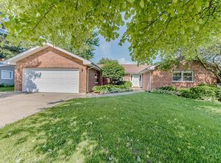 1680 Gary Ave, Aurora, IL 60505