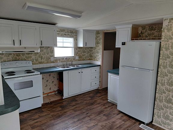 4th image of 605 Ray Rd #19