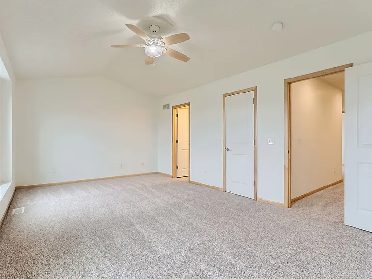 15150 Fanning Dr N — Photo 15