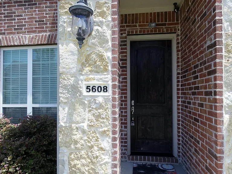 5608 Broadgreen Rd — Photo 2