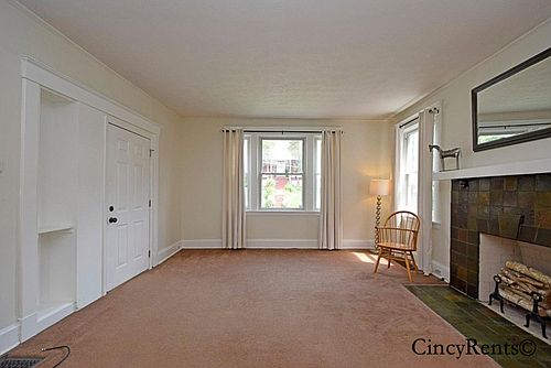 5th image of 225 Woolper Ave #2