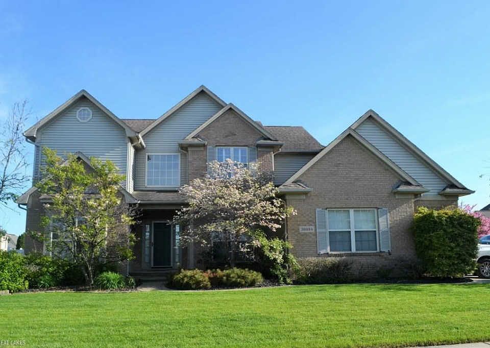 1st image of 36684 N Pointe Dr